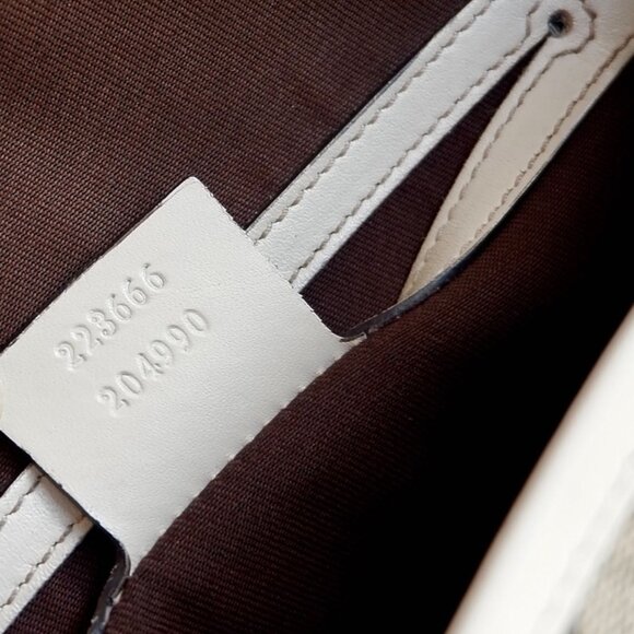 Authentic Preowned Gucci White GG Canvas Crossbody Bag - Picture 14 of 16